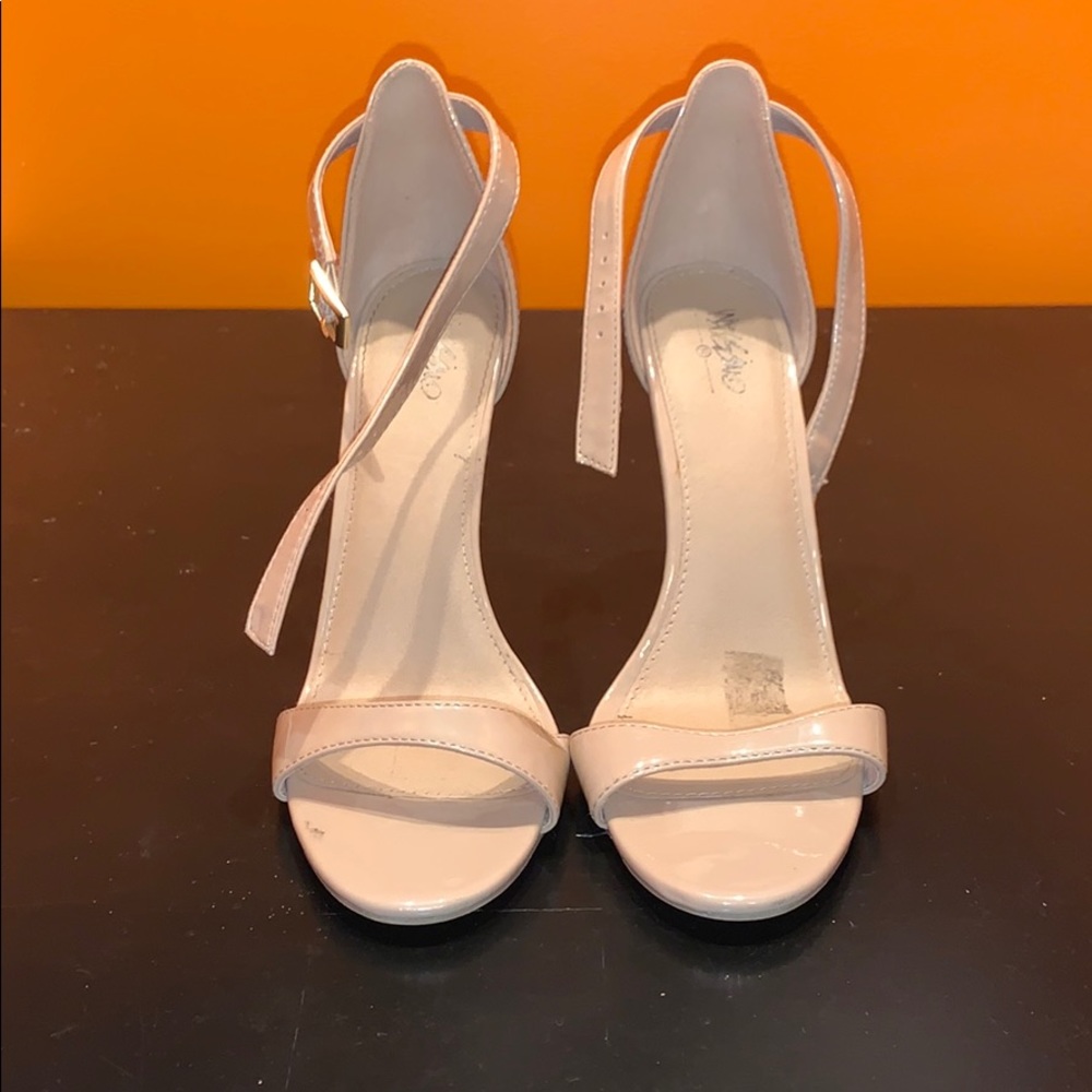 Nude heels - Picture 3 of 3